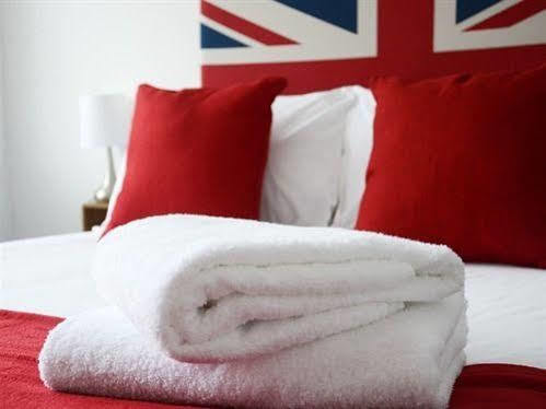 The Retro Bed & Breakfast Canterbury Exterior foto