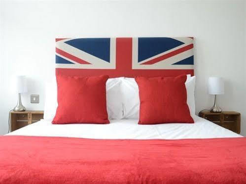 The Retro Bed & Breakfast Canterbury Exterior foto